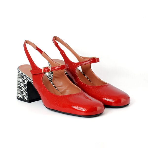 SLINGBACK - LES VENUES