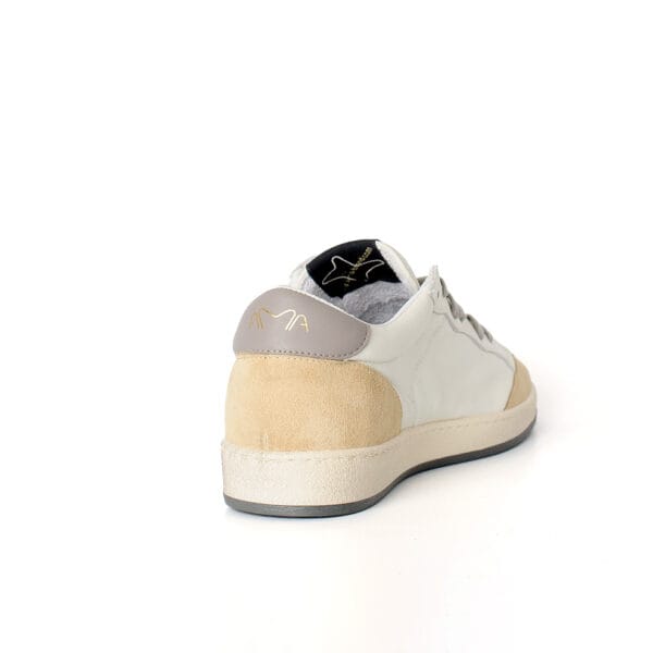 SNEAKERS - AMA BRAND