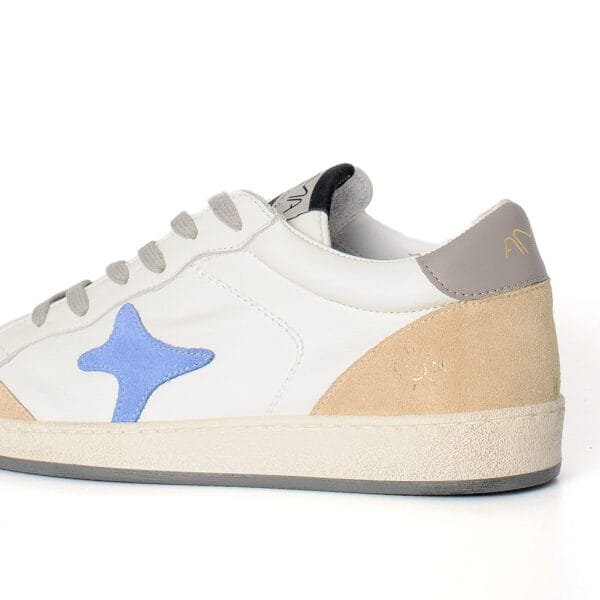 SNEAKERS - AMA BRAND