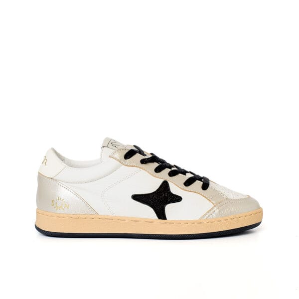 SNEAKERS - AMA BRAND