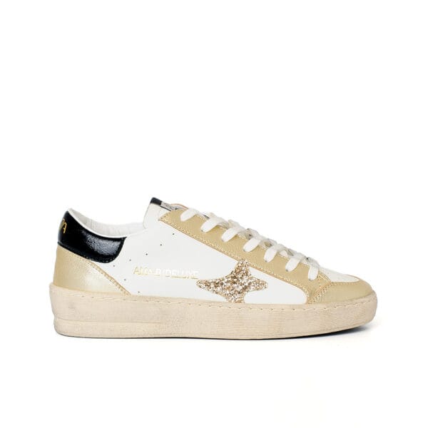 SNEAKERS - AMA BRAND