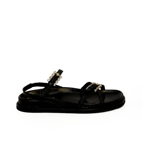 SANDALO - EMANUELLE VEE