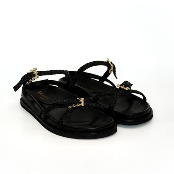 SANDALO - EMANUELLE VEE