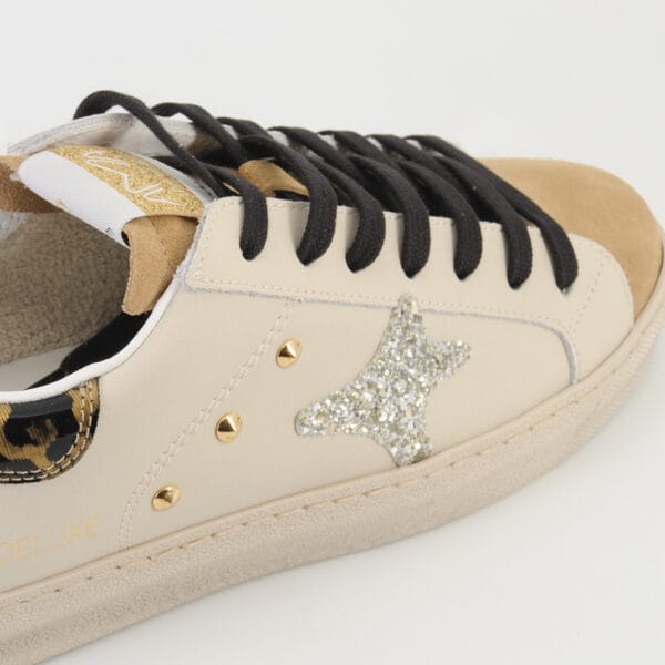 SNEAKERS - AMA BRAND