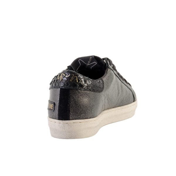 SNEAKERS - AMA BRAND