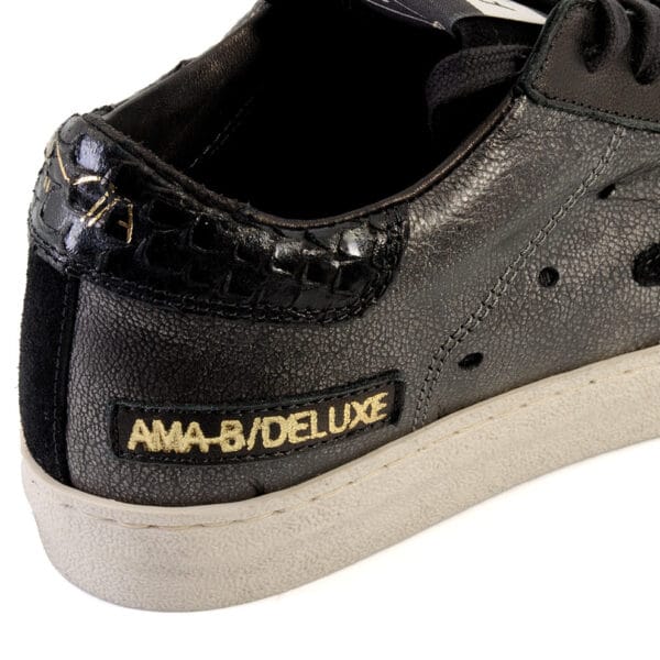 SNEAKERS - AMA BRAND