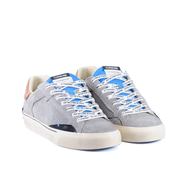 SNEAKERS - CRIME