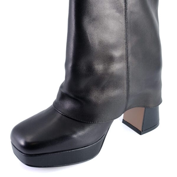 TRONCHETTO - EMANUELLE VEE