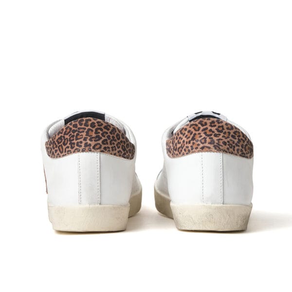 DECOLLETE' - CRISTIN