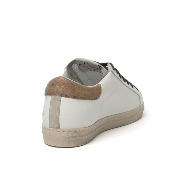 SNEAKERS - AMA BRAND