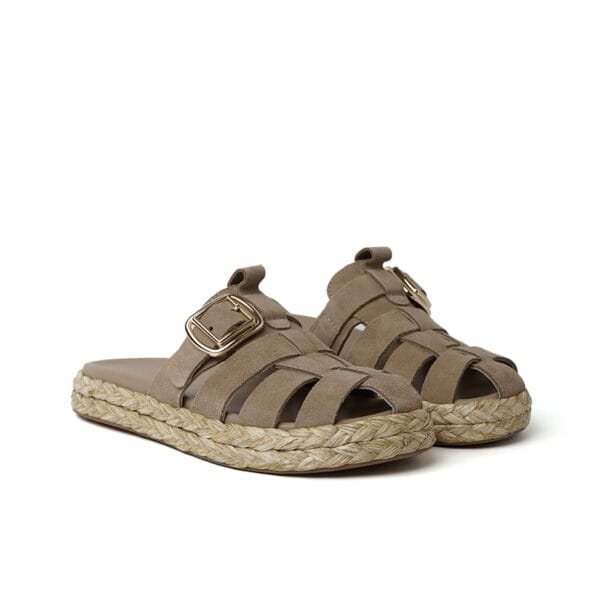 SCALZATO - EMANUELLE VEE