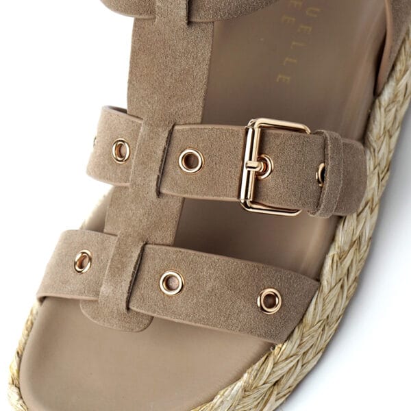 43018_14_41 SANDALO - EMANUELLE VEE