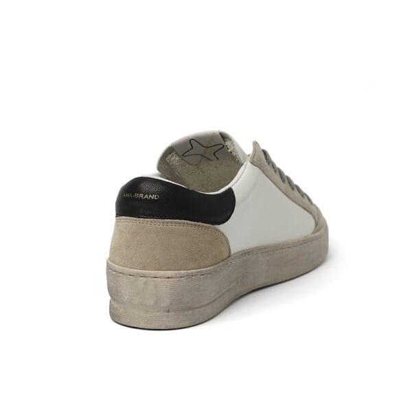 SNEAKERS - AMA BRAND