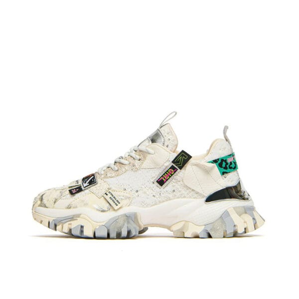 SNEAKERS - JOIA PARIS