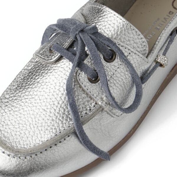 MOCASSINO - DIVINE FOLLIE