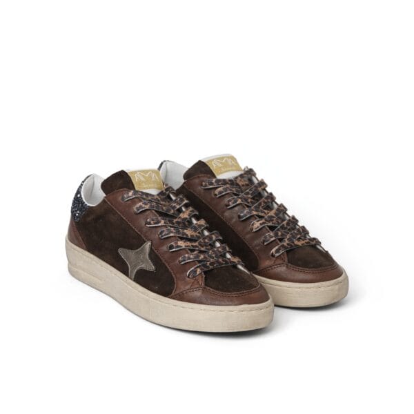 SNEAKER - AMA BRAND