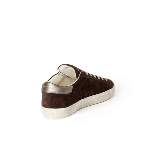 SNEAKERS - AMA BRAND